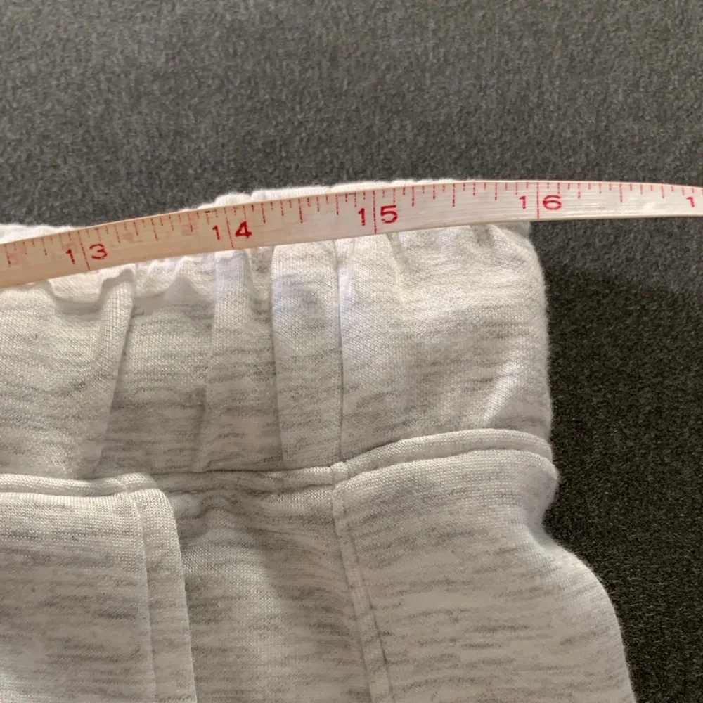 NWT Mixed Size 2pc Thrive Gray L Sweatshirt and M Sweatpants Athleisure Set - Picture 9 of 15